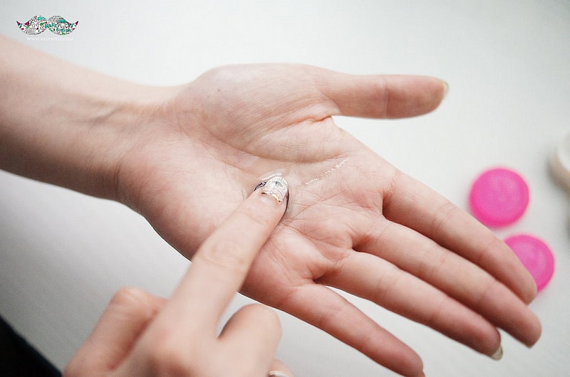 【EYES】清潔力Up!保濕力Up!你的第一瓶彩拋專用的Renu瑞霖炫萌多效保養液 - 第17張圖 DSC00583