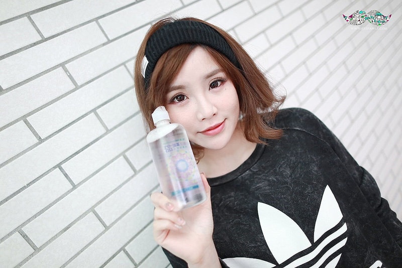 【EYES】清潔力Up!保濕力Up!你的第一瓶彩拋專用的Renu瑞霖炫萌多效保養液 - 第26張圖 IMG_0777