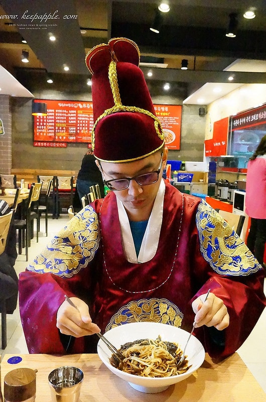 【遊記】《2016首爾自由行》第一次穿韓服就上手。Oneday Hanbok - 第10張圖 DSC00390