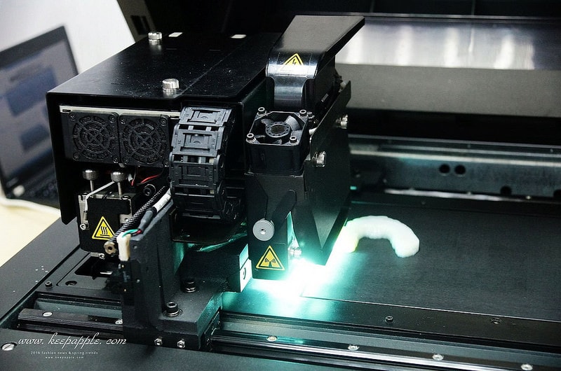 【逼先生專欄】悅庭牙醫暨「CEREC Asia艾瑞瓷數位牙科再教育中心」大開眼界的先進設備,在台北開幕囉~ - 第26張圖 DSC04489