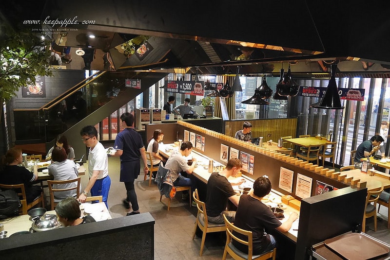 【逼先生專欄】《2016釜山自由行》1號線釜山大學站:鎮國名家(真湯名家)鐵板五花肉,宛如咖啡廳的豬肉湯飯店~ - 第14張圖 P1270074