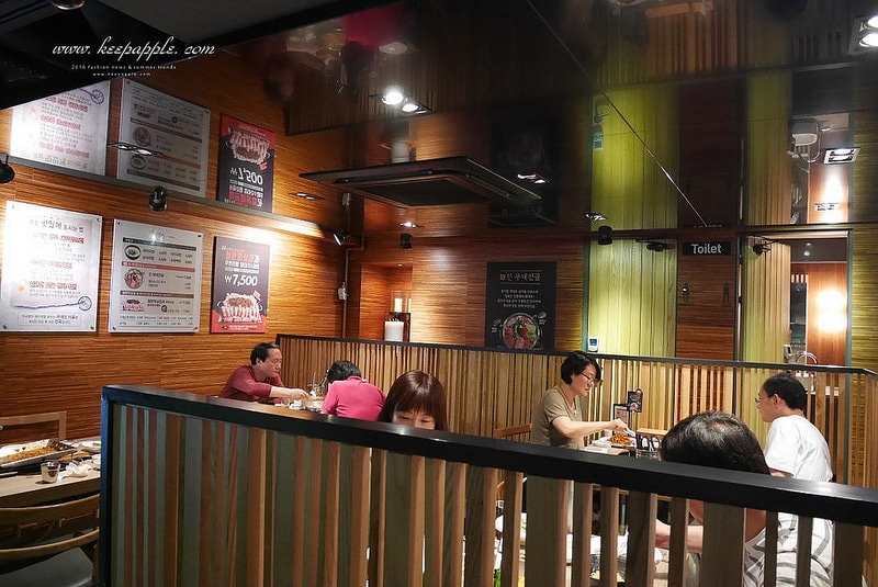 【逼先生專欄】《2016釜山自由行》1號線釜山大學站:鎮國名家(真湯名家)鐵板五花肉,宛如咖啡廳的豬肉湯飯店~ - 第15張圖 P1270071