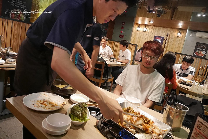 【逼先生專欄】《2016釜山自由行》1號線釜山大學站:鎮國名家(真湯名家)鐵板五花肉,宛如咖啡廳的豬肉湯飯店~ - 第30張圖 P1260989