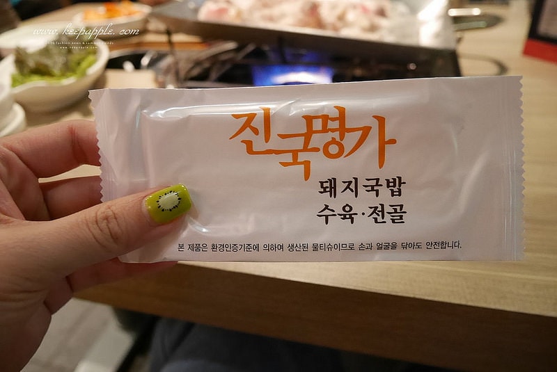 【逼先生專欄】《2016釜山自由行》1號線釜山大學站:鎮國名家(真湯名家)鐵板五花肉,宛如咖啡廳的豬肉湯飯店~ - 第49張圖 P1260976