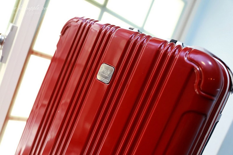 【團購】陪我到處去旅行吧,平價質感行李箱品牌Deseno酷比系列-亮面紅♥ - 第12張圖 IMG_3137