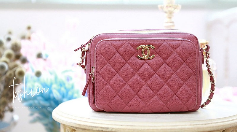 【敗家】德國漢堡購入的CHANEL香奈兒深粉紅休閒側背包開箱 // 荔枝皮好保養又好看 - 第3張圖 IMG_2431