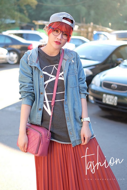 【敗家】德國漢堡購入的CHANEL香奈兒深粉紅休閒側背包開箱 // 荔枝皮好保養又好看 - 第38張圖 DSCF0087 (2)