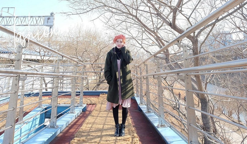 【旅行+穿搭】三月的韓國-2度到11度怎麼穿 // 九天八夜韓國自由行穿搭紀錄 - 第37張圖 DSCF4344