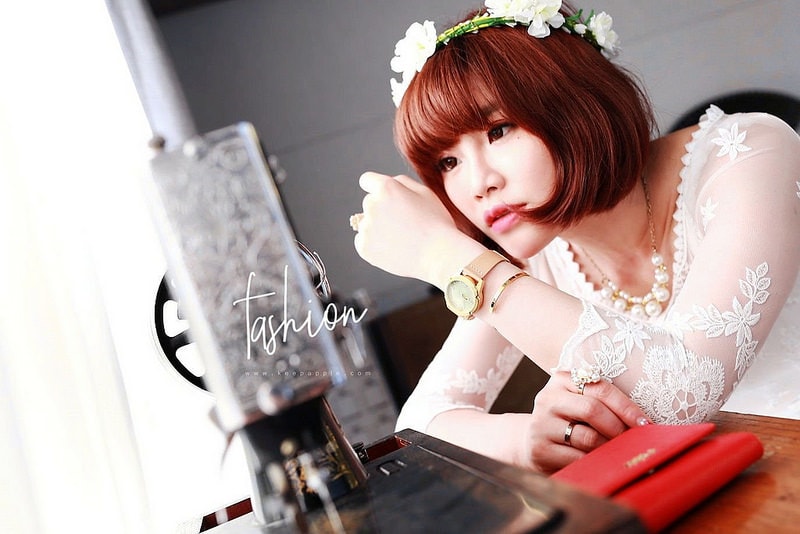 【敗家】小包包的好朋友。FURLA素面金字LOGO防刮牛皮釦式三折短夾 - 第26張圖 IMG_8712