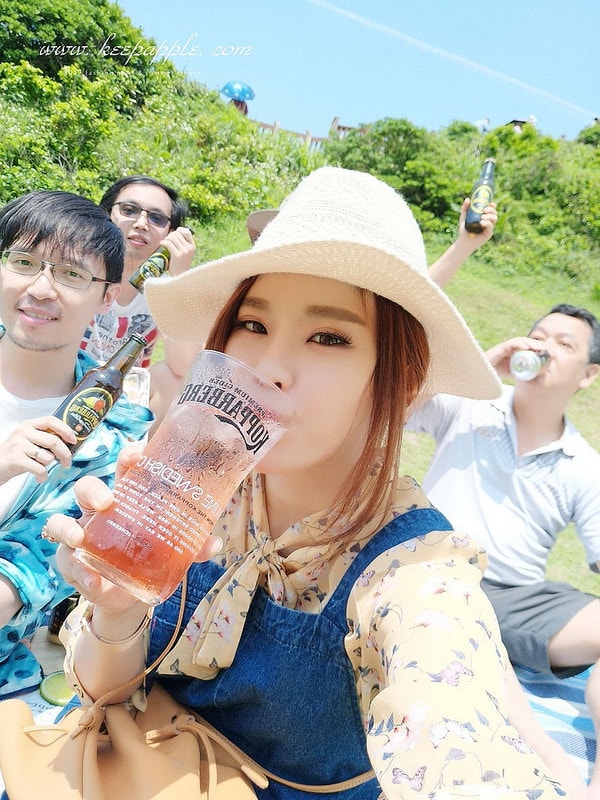 【飲品】與家人和朋友盡情享受野餐的時光 feat. 瑞典來的庫柏格水果酒 - 第53張圖 IMG_20170508_102555