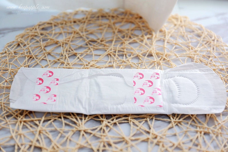 【合作】夏天必備涼感衛生棉。相見恨晚之超好用的icon愛康涼感衛生棉 - 第38張圖 IMG_4610