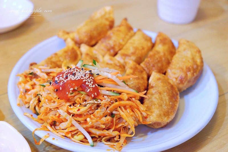 【逼先生專欄】《大邱自由行全攻略》1號線&2號線半月堂站:必吃鮮奶油紅豆麵包、黃金煎餃子~ - 第29張圖 DSCF3105