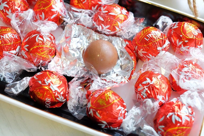 【生活】瑞士蓮Lindor軟心巧克力。讓我一口接一口停不下來的美味 - 第10張圖 DSCF5560