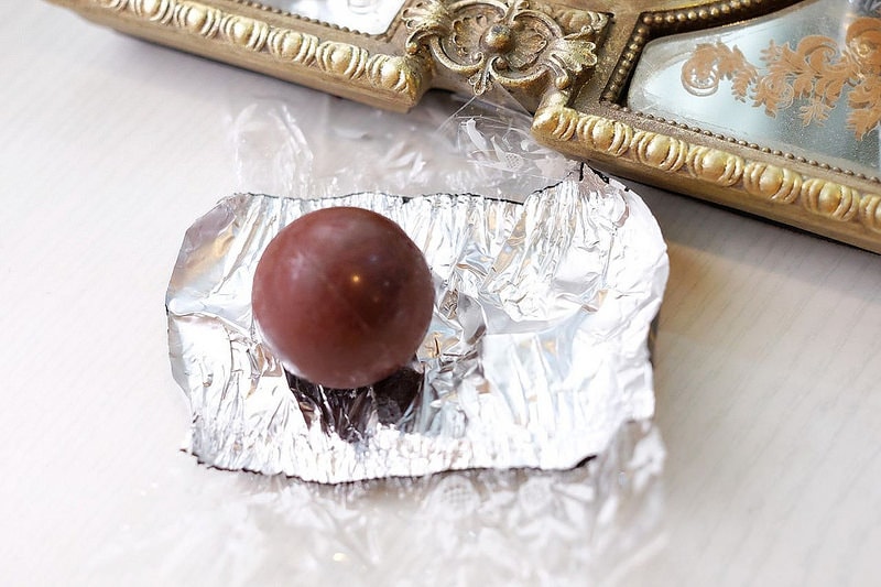 【生活】瑞士蓮Lindor軟心巧克力。讓我一口接一口停不下來的美味 - 第14張圖 DSCF5577