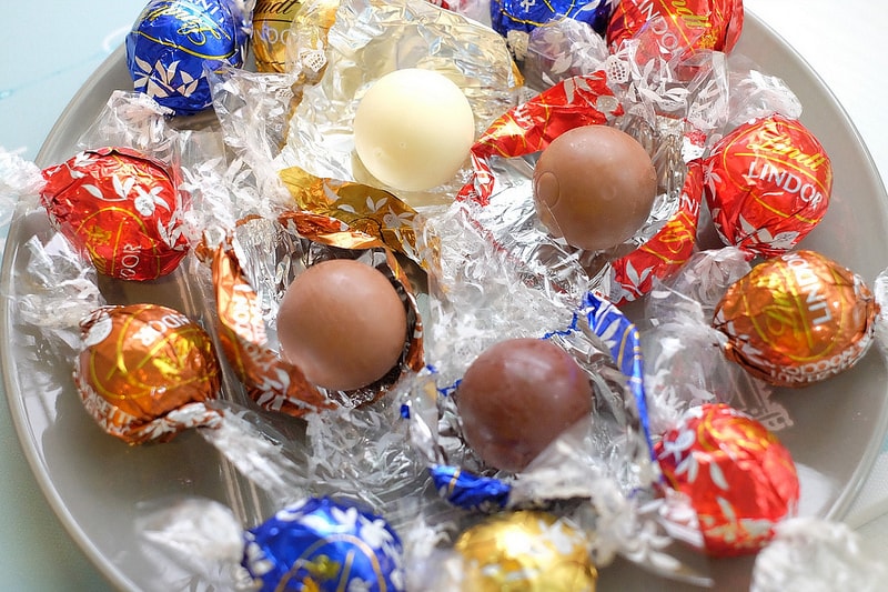 【生活】瑞士蓮Lindor軟心巧克力。讓我一口接一口停不下來的美味 - 第19張圖 DSCF5601