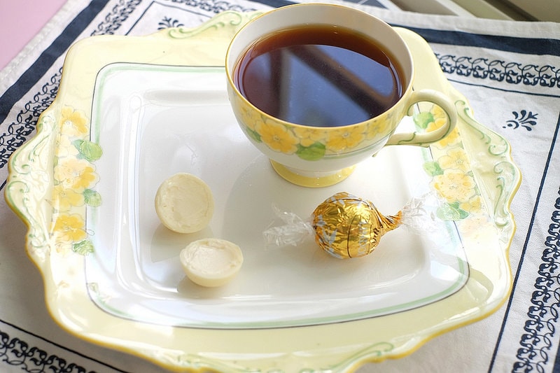 【生活】瑞士蓮Lindor軟心巧克力。讓我一口接一口停不下來的美味 - 第20張圖 DSCF6055