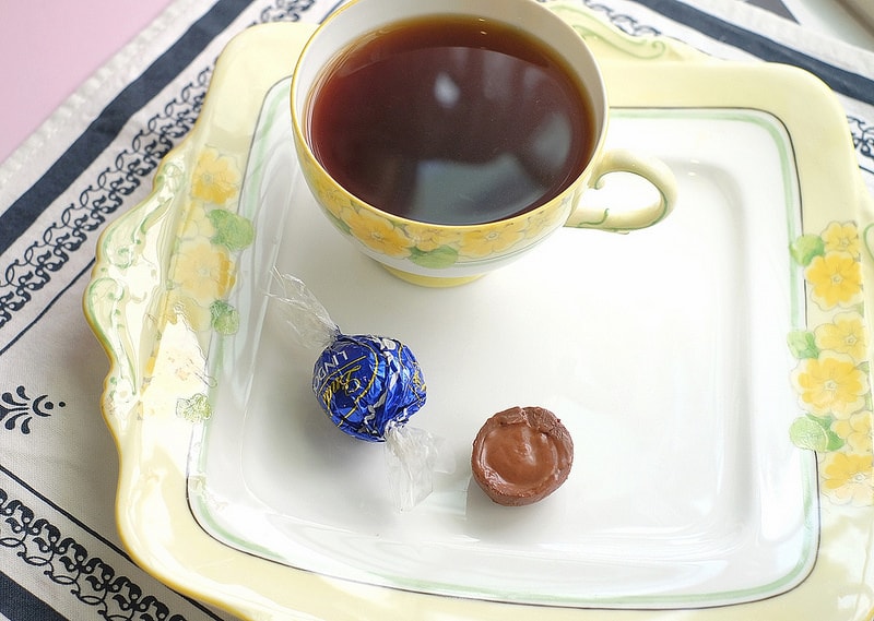 【生活】瑞士蓮Lindor軟心巧克力。讓我一口接一口停不下來的美味 - 第21張圖 DSCF6073