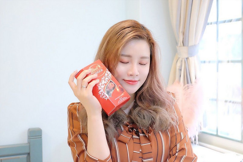 【生活】瑞士蓮Lindor軟心巧克力。讓我一口接一口停不下來的美味 - 第31張圖 DSCF5641