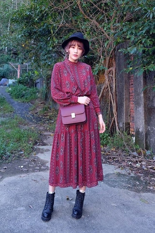 24252000_1998942550133871_832433874_n (1)