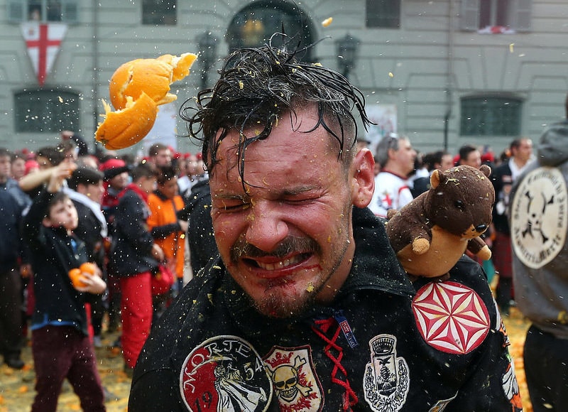 ITALY-CARNIVAL/ORANGES