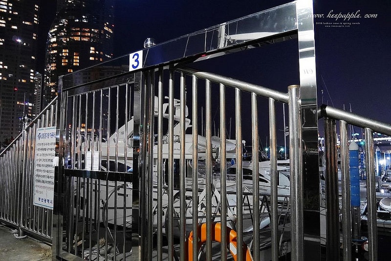 【釜山旅行】2018年KLOOK遊艇夜景初體驗。奢華浪漫的姊妹海上漂游記XD - 第28張圖 P1430764