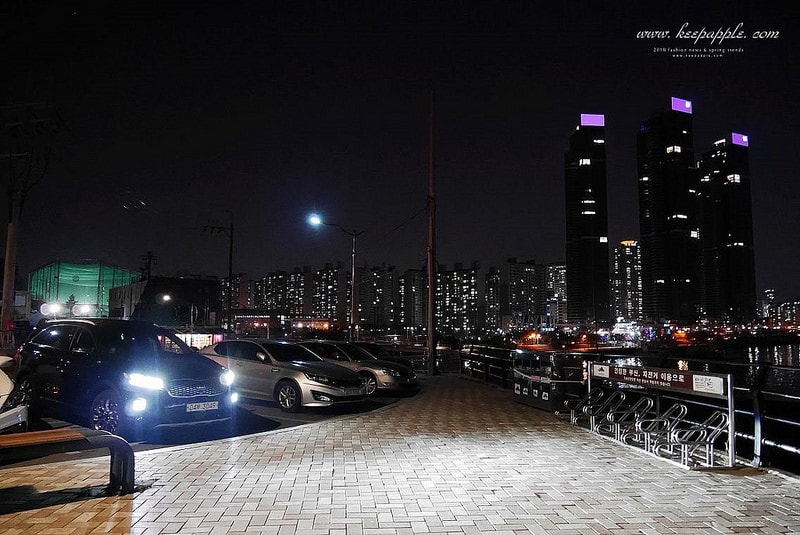 【釜山旅行】2018年KLOOK遊艇夜景初體驗。奢華浪漫的姊妹海上漂游記XD - 第74張圖 P1440142