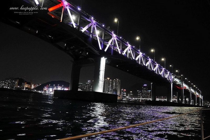 【釜山旅行】2018年KLOOK遊艇夜景初體驗。奢華浪漫的姊妹海上漂游記XD - 第83張圖 P1430982