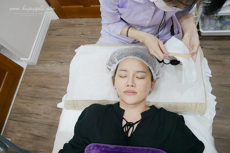 【醫美】夏日抗紅大作戰。對抗泛紅、斑點跟膚色不均的最佳幫手就是M22彩衝光 - 第44張圖 P1460777