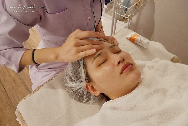 【醫美】夏日抗紅大作戰。對抗泛紅、斑點跟膚色不均的最佳幫手就是M22彩衝光 - 第46張圖 P1460801