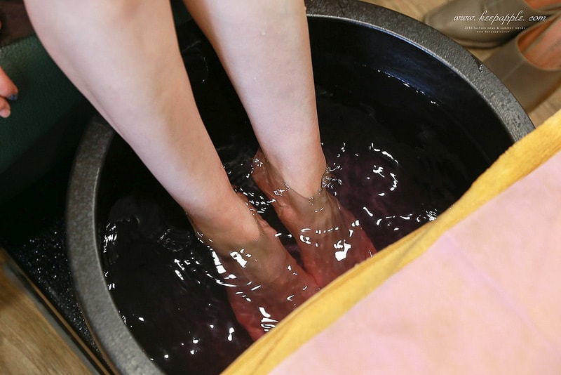 【生活】心中最厲害的超強上海式削腳皮+全身精油SPA按摩。足強足體養生館 - 第19張圖 IMG_0498