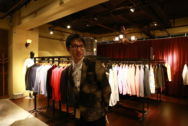 【逼先生專欄】五周年紀念婚紗第一彈。台北租借西裝-東潮時裝西服 (板橋店) - 第35張圖 IMG_6127