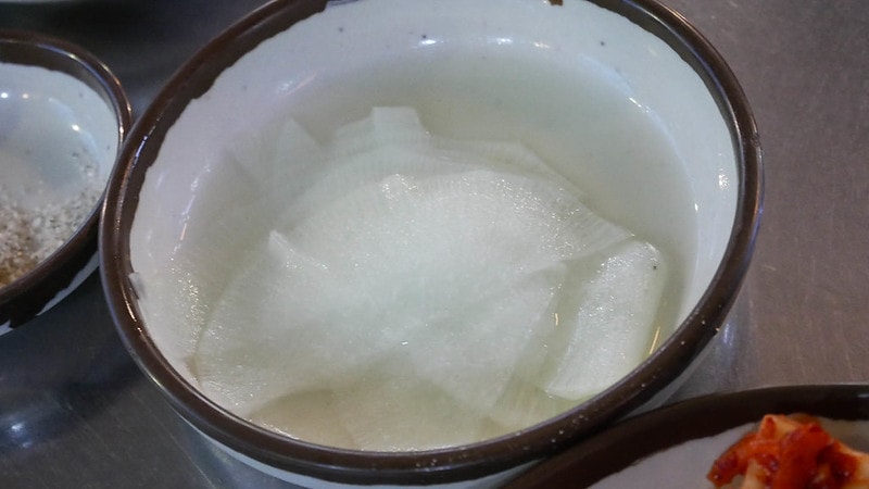 【逼先生專欄】《濟州自由行全攻略》濟州島必吃黑豬肉:GD大愛「豚舍豚」(돈사돈) - 第15張圖 P1140147