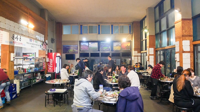 【逼先生專欄】《濟州自由行全攻略》濟州島必吃黑豬肉:GD大愛「豚舍豚」(돈사돈) - 第29張圖 P1140216