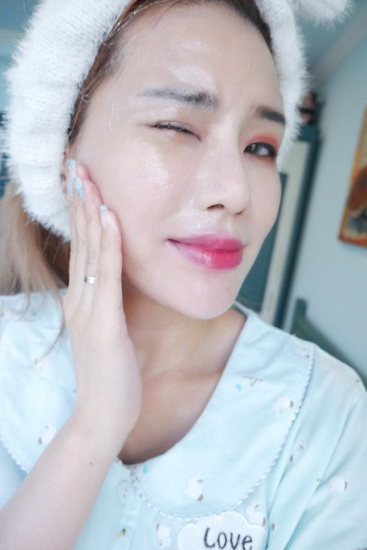 【潔顏】我超愛的日本yuiki深層調理洗面乳。來自京都的百年酒藏月之桂純米大吟釀酒粕的美容力量 - 第15張圖 P1190955