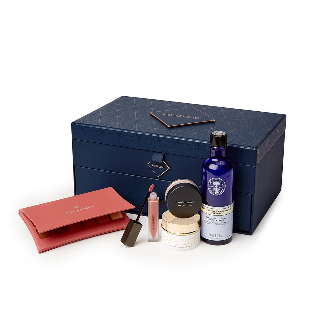 12263537-1374713926549358