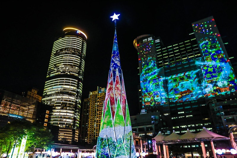 【活動】「2019新北市歡樂耶誕城」。雷射光雕秀/三大必逛主題燈區/交通資訊/活動內容/必逛必拍網美景點 - 第13張圖 IMG_3673