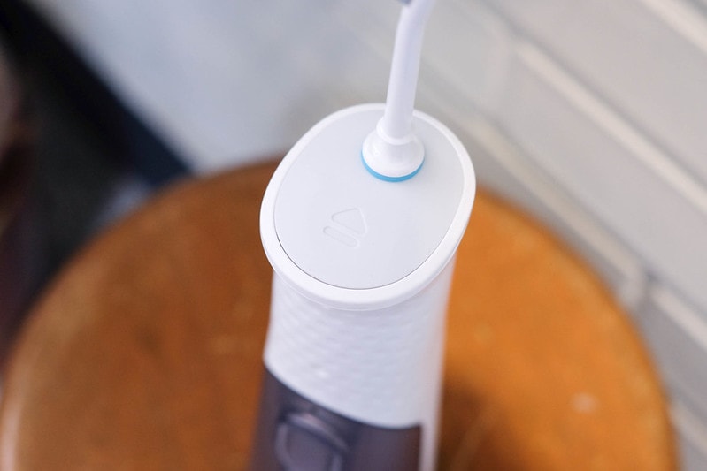 【家電】2019歐樂B沖牙機推薦。可攜式高效活氧沖牙機~讓牙套妹的牙齒保養更輕鬆! - 第19張圖 歐樂B沖牙機