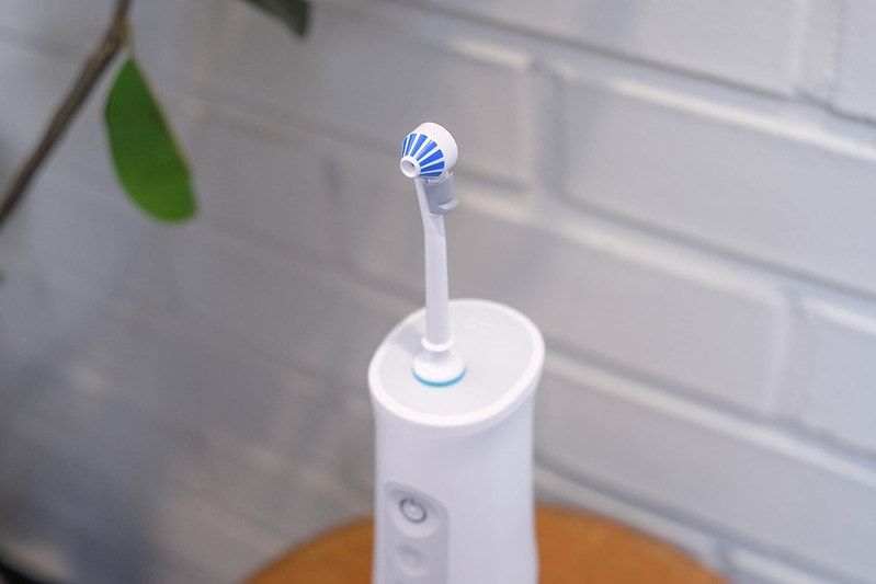 【家電】2019歐樂B沖牙機推薦。可攜式高效活氧沖牙機~讓牙套妹的牙齒保養更輕鬆! - 第22張圖 歐樂B沖牙機