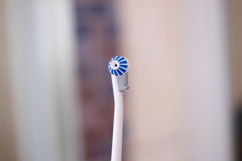 【家電】2019歐樂B沖牙機推薦。可攜式高效活氧沖牙機~讓牙套妹的牙齒保養更輕鬆! - 第29張圖 歐樂B沖牙機