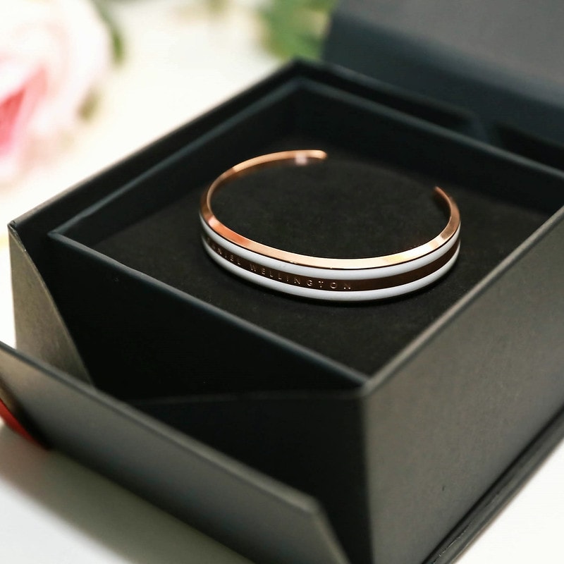 【穿搭】情侶必備DW時尚對錶。新款Iconic Link系列越看越美 聖誕優惠重重 最佳入手攻略 - 第16張圖 IMG_5351