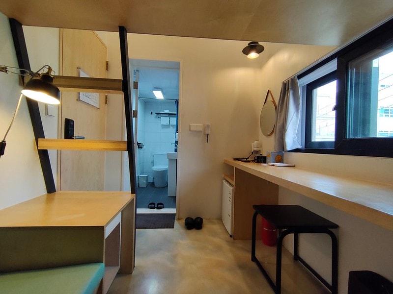 【首爾住宿推薦】溫馨明亮工業簡約風設計民宿 弘大 BAROATO (바로아토) 2號店 - 第16張圖 baroato 2_191228_0024