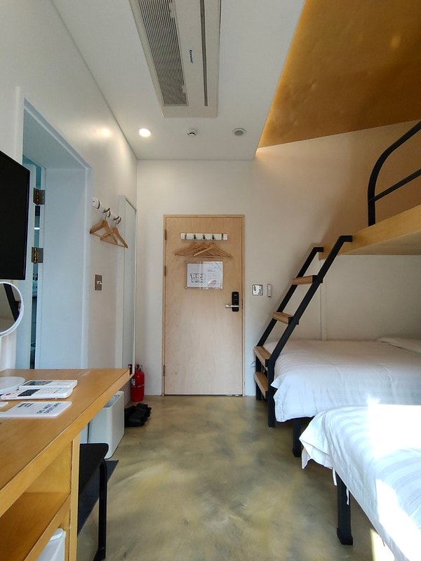 【首爾住宿推薦】溫馨明亮工業簡約風設計民宿 弘大 BAROATO (바로아토) 2號店 - 第27張圖 baroato 2_191228_0045