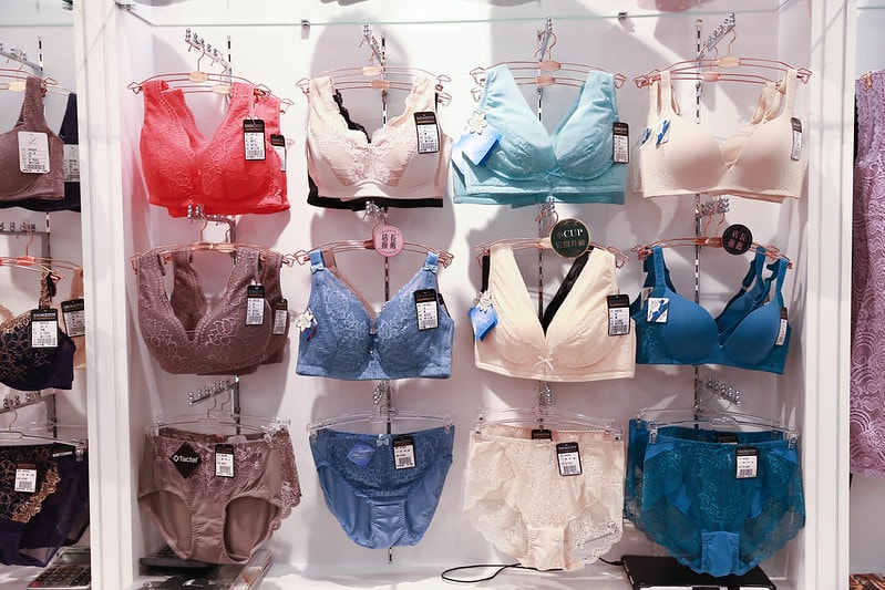 【內衣】SHINZITIY 湘滋緹。過年到了幫自己物色好穿塑身衣與絕美內衣 (文章內有400元折扣碼) - 第9張圖 IMG_8054