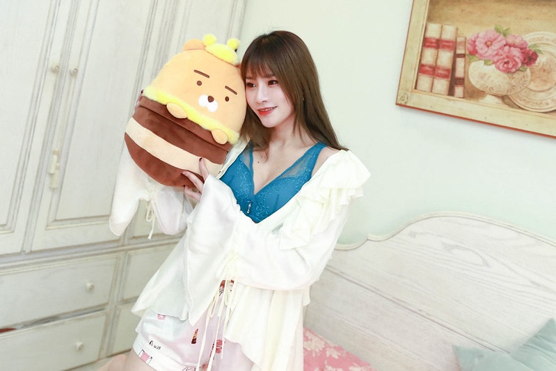 【內衣】SHINZITIY 湘滋緹。過年到了幫自己物色好穿塑身衣與絕美內衣 (文章內有400元折扣碼) - 第22張圖 IMG_8332