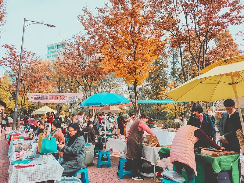【逼先生專欄】首爾旅遊美食紀錄 弘大必吃 平價文青風「DAKKKOYAM」 (닭꼬얌) 四色燒雞 - 第20張圖 76647922_2734616639932996_7438028507856240640_o