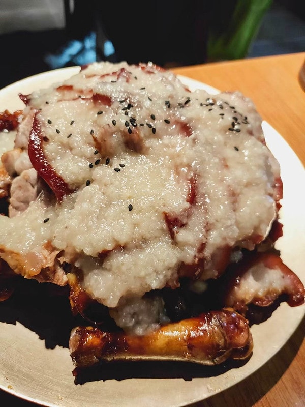 【逼先生專欄】首爾旅遊美食紀錄 韓國人發明了驚人的蒜泥豬蹄 弘大必吃 「豬蹄小姐」(미쓰족발 홍대점) - 第16張圖 2019首爾_200306_0087