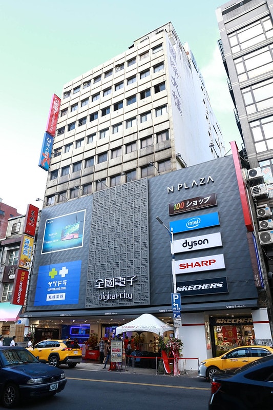 【購物】基隆新地標 全國電子Digital City基隆店開幕啦!連百元商店跟藥妝店都可以一起逛到~ - 第4張圖 IMG_6119