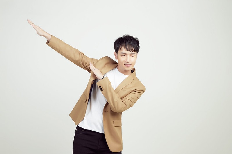 B20201019 04 許震宇 九宮格 0183s