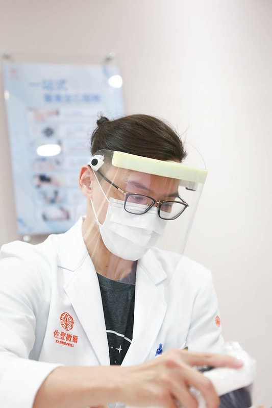 【美容】一次做了皮秒+藍寶石雷射+童顏點滴。輕醫美當道-佐登微爾健康管理醫美診所 - 第38張圖 IMG_6738