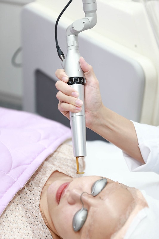 【美容】一次做了皮秒+藍寶石雷射+童顏點滴。輕醫美當道-佐登微爾健康管理醫美診所 - 第39張圖 IMG_6766